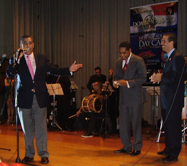 Senador Adriano Espaillat, asambleista Nelson Castro, y concejal Fernando Cabrera